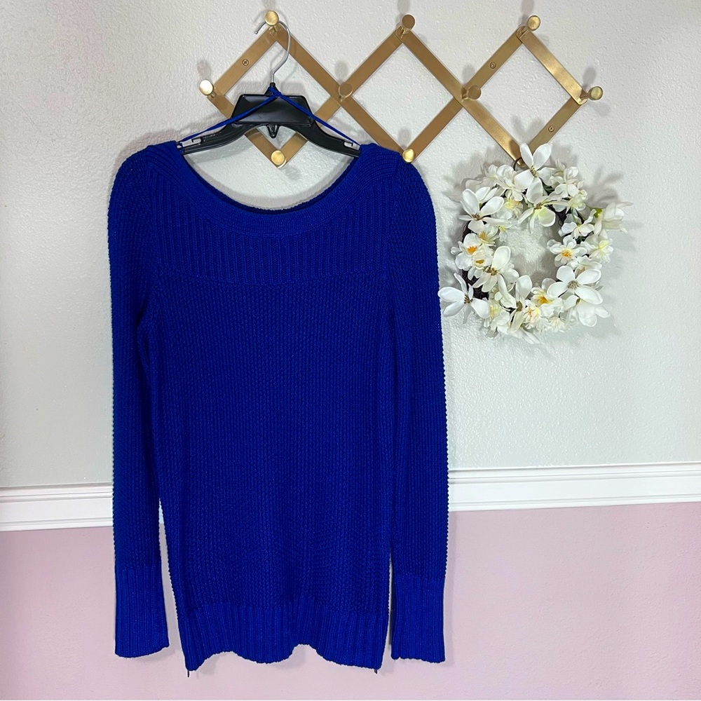 CALVIN KLEIN - Royal Blue Knit Sweater with Bottom Side Zippers